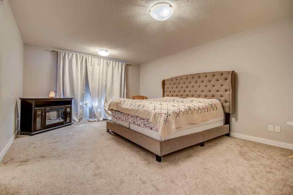 MLS® A2243768 - 11 Drake Landing Street  in Drake Landing Okotoks, Residential