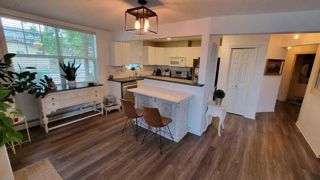 MLS® A2243773 - Unit #7 2212 34 Avenue SW in South Calgary Calgary, Residential
