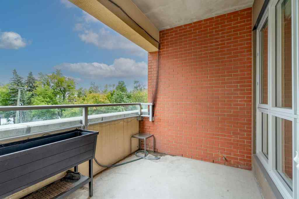 MLS® A2243774 - Unit #308 1110 3 Avenue NW in Hillhurst Calgary, Residential