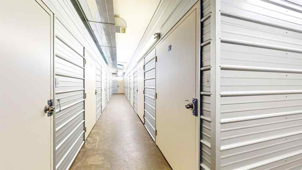 MLS® A2243777 - 602 13 Street SE in River Flats Medicine Hat, Commercial