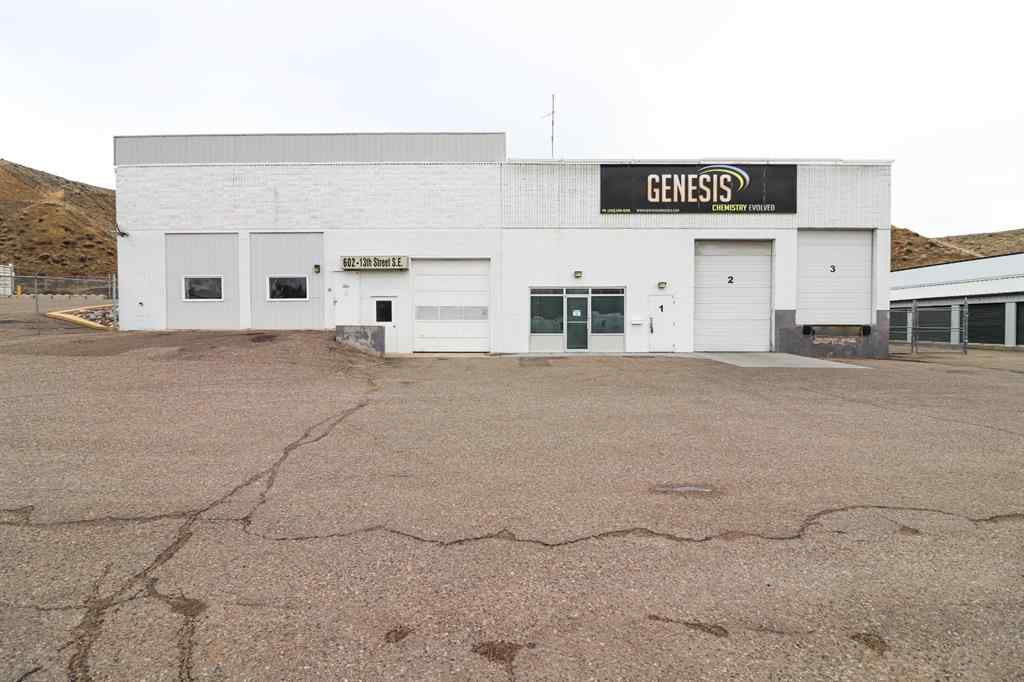MLS® A2243777 - 602 13 Street SE in River Flats Medicine Hat, Commercial