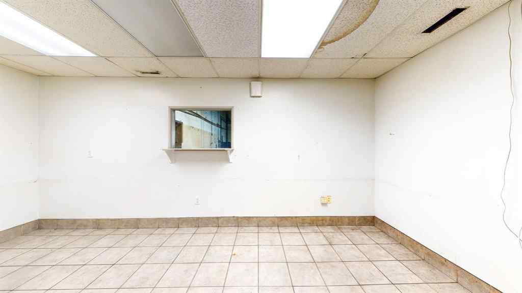 MLS® A2243777 - 602 13 Street SE in River Flats Medicine Hat, Commercial