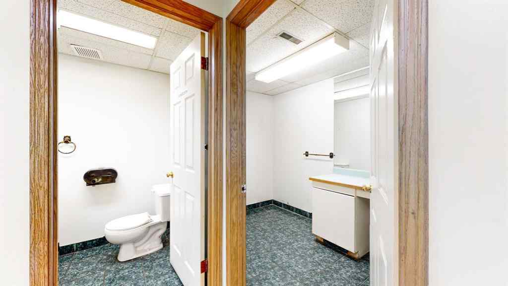 MLS® A2243777 - 602 13 Street SE in River Flats Medicine Hat, Commercial