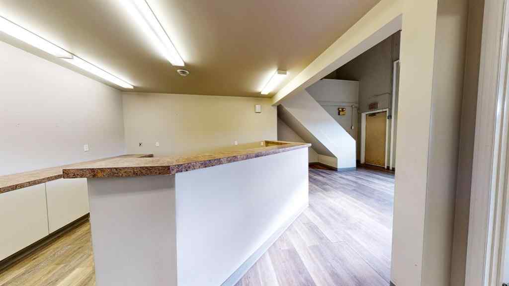 MLS® A2243777 - 602 13 Street SE in River Flats Medicine Hat, Commercial