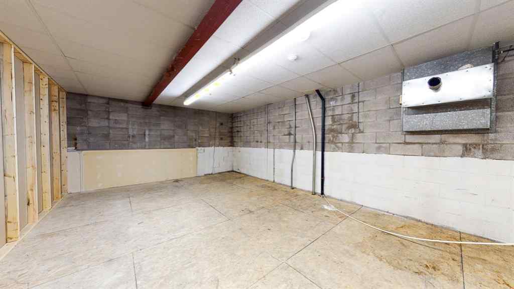 MLS® A2243777 - 602 13 Street SE in River Flats Medicine Hat, Commercial