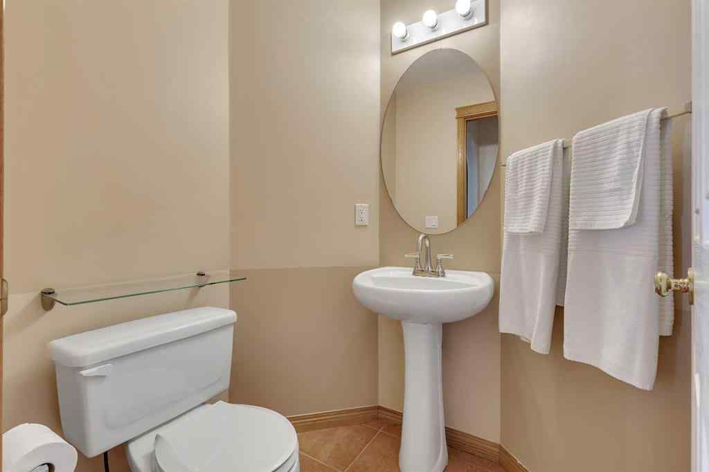 MLS® A2243781 - 9 Panorama Hills Manor NW in Panorama Hills Calgary, Residential