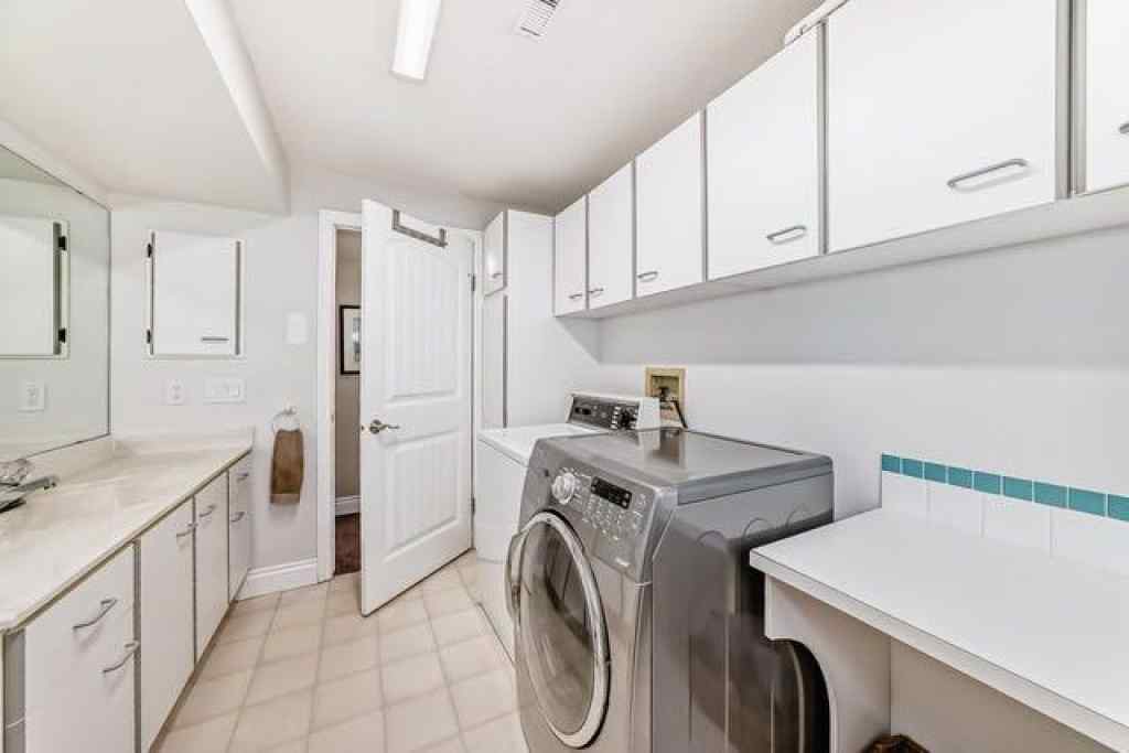 MLS® A2243783 - 8 West Park Place  in West Valley Cochrane, Residential