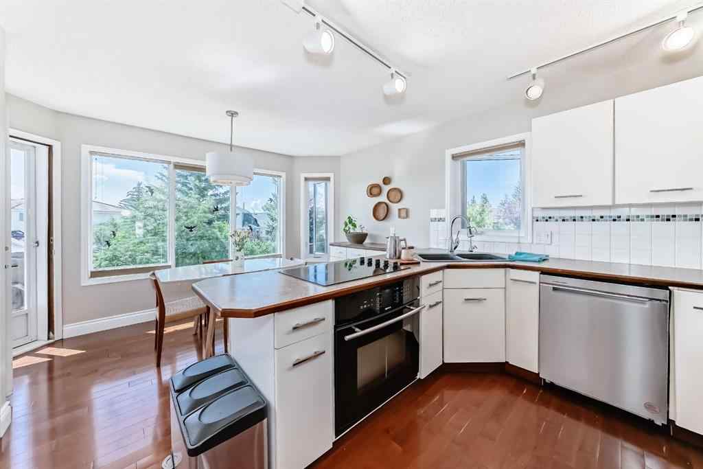 MLS® A2243783 - 8 West Park Place  in West Valley Cochrane, Residential
