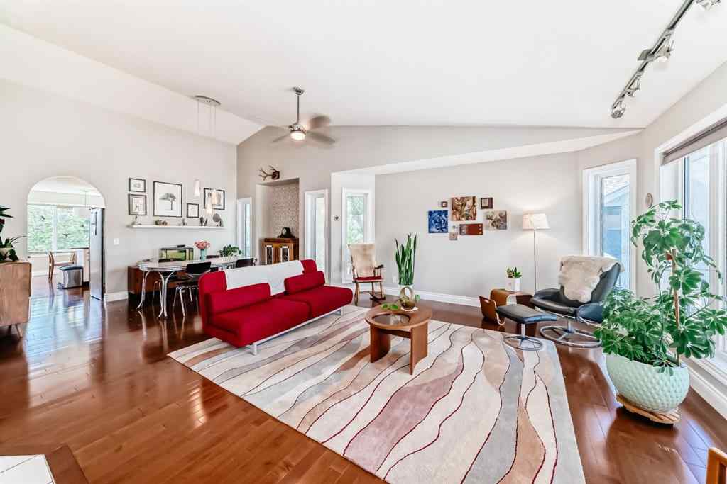 MLS® A2243783 - 8 West Park Place  in West Valley Cochrane, Residential