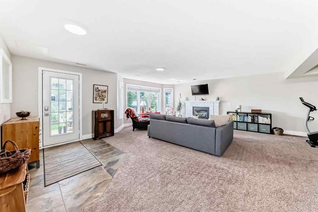 MLS® A2243783 - 8 West Park Place  in West Valley Cochrane, Residential