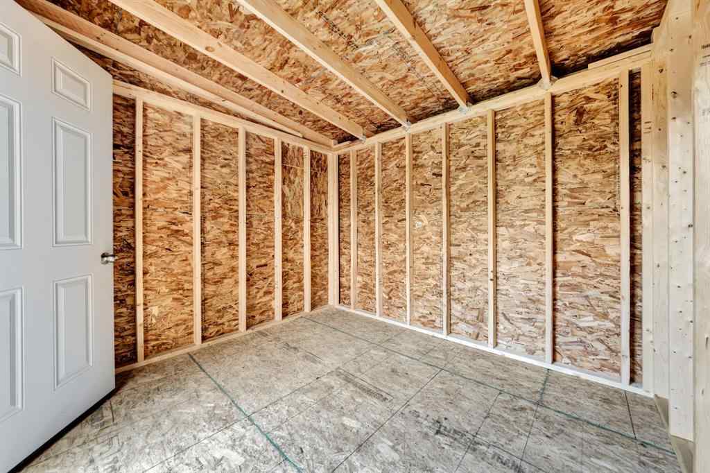 MLS® A2243787 - 5632 42 Street  in Southridge Lloydminster, Residential
