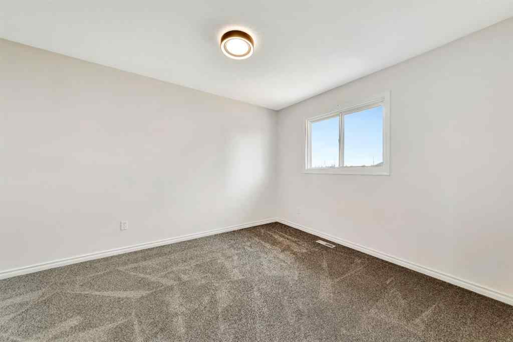 MLS® A2243787 - 5632 42 Street  in Southridge Lloydminster, Residential