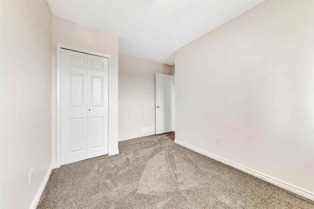 MLS® A2243787 - 5632 42 Street  in Southridge Lloydminster, Residential