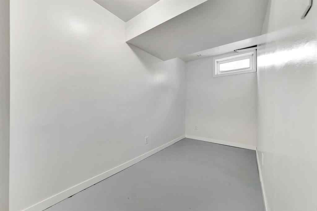 MLS® A2243787 - 5632 42 Street  in Southridge Lloydminster, Residential