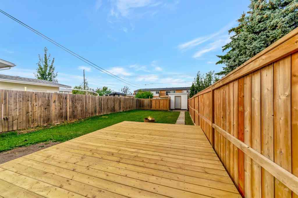 MLS® A2243787 - 5632 42 Street  in Southridge Lloydminster, Residential