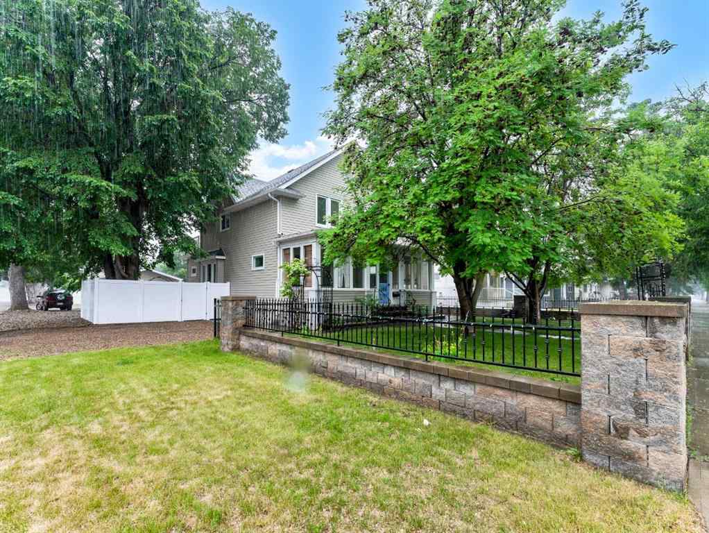 MLS® A2243790 - 169 5 Street SE in SE Hill Medicine Hat, Residential