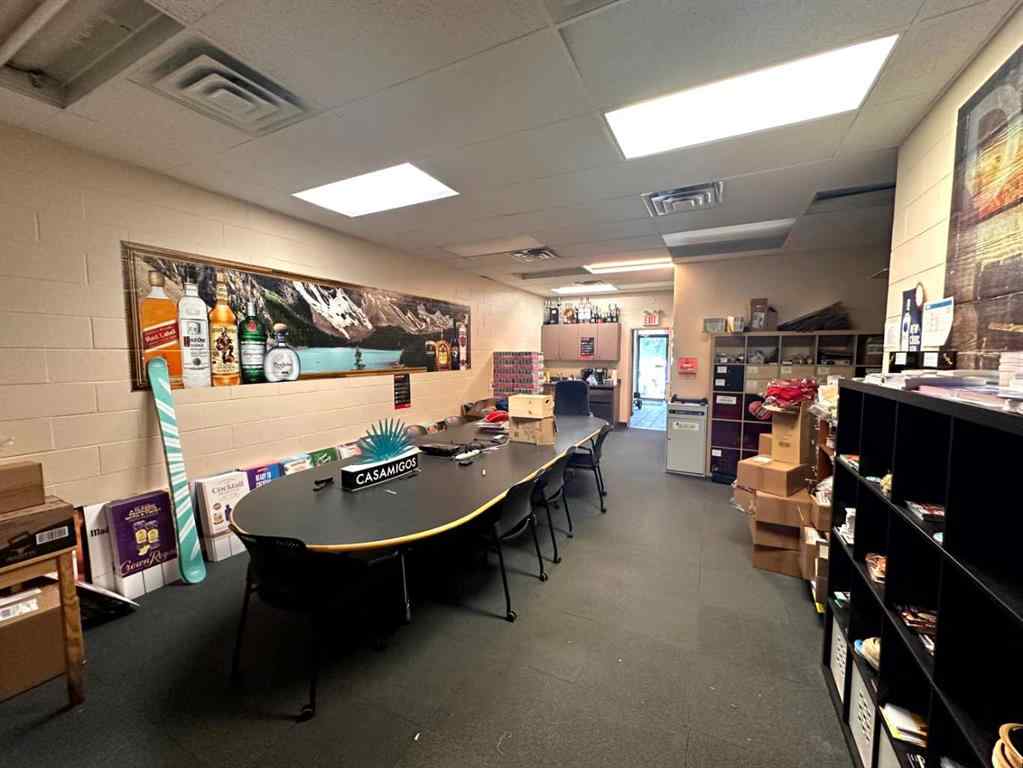 MLS® A2243794 - 534 42 Avenue SE in Manchester Industrial Calgary, Commercial