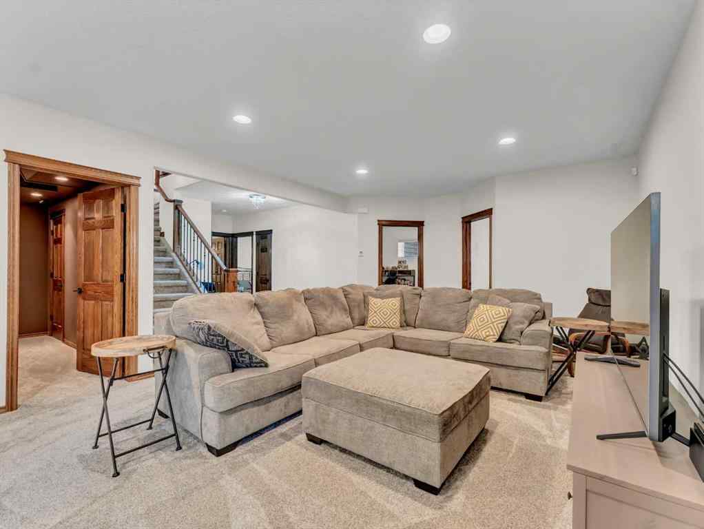 MLS® A2243814 - 247 Sierra Road SW in SW Southridge Medicine Hat, Residential