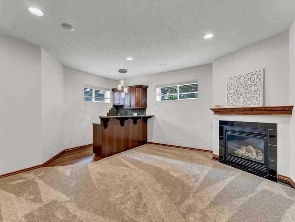 MLS® A2243814 - 247 Sierra Road SW in SW Southridge Medicine Hat, Residential