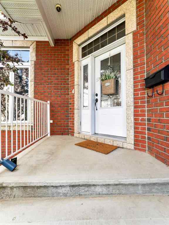 MLS® A2243814 - 247 Sierra Road SW in SW Southridge Medicine Hat, Residential