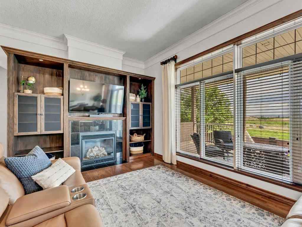 MLS® A2243814 - 247 Sierra Road SW in SW Southridge Medicine Hat, Residential
