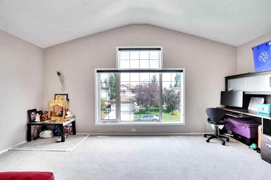 MLS® A2243816 - 216 West Lakeview Circle  in Lakeview Landing Chestermere, Residential