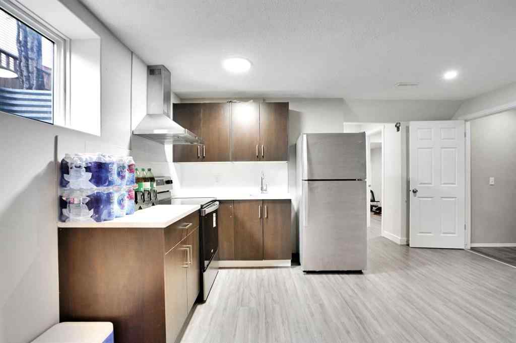 MLS® A2243816 - 216 West Lakeview Circle  in Lakeview Landing Chestermere, Residential
