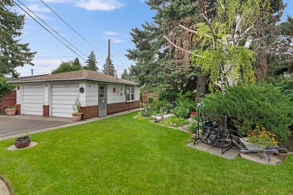 MLS® A2243818 - 708 Foritana Road SE in Forest Heights Calgary, Residential