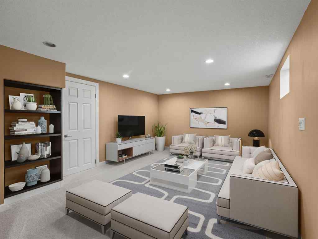 MLS® A2243825 - 571 Killarney Glen Court SW in Killarney/Glengarry Calgary, Residential