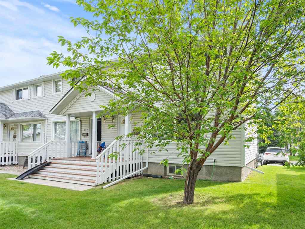 MLS® A2243825 - 571 Killarney Glen Court SW in Killarney/Glengarry Calgary, Residential
