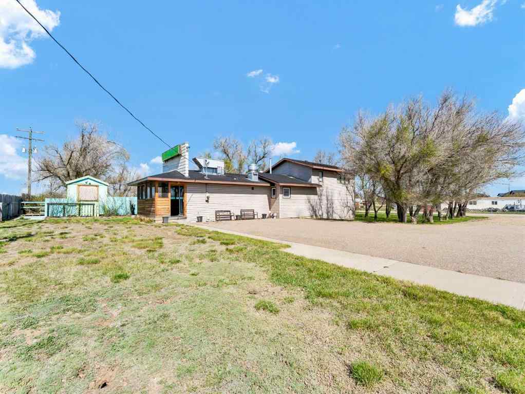 MLS® A2243834 - 525 Illingworth Avenue  in NONE Suffield, Residential
