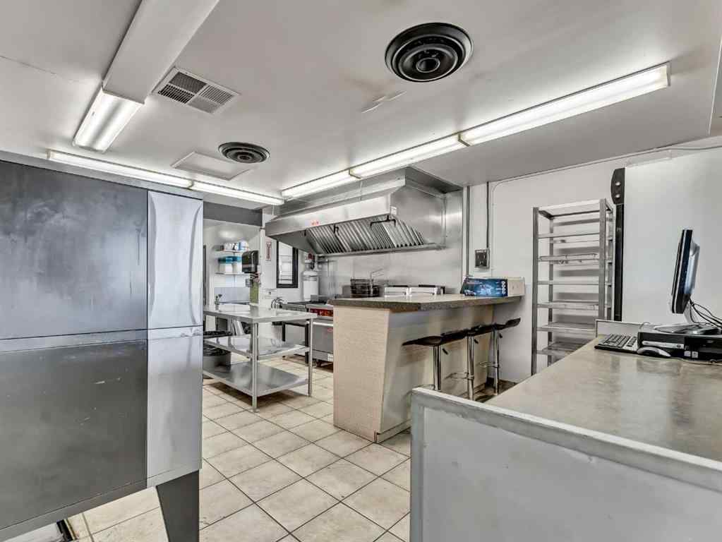 MLS® A2243834 - 525 Illingworth Avenue  in NONE Suffield, Residential