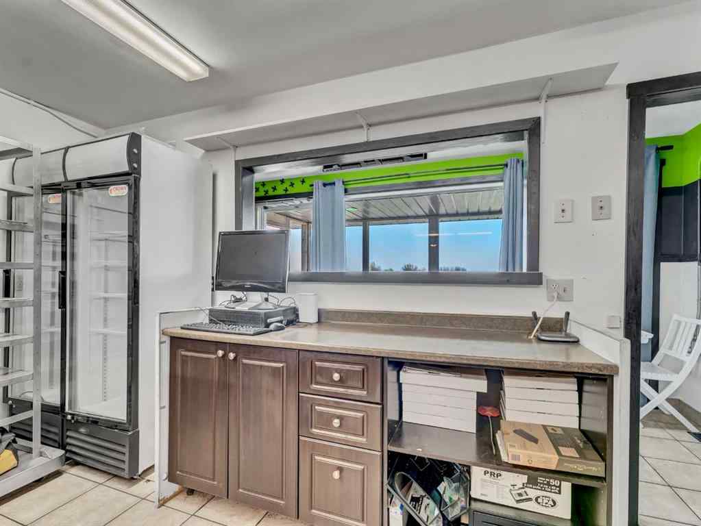 MLS® A2243834 - 525 Illingworth Avenue  in NONE Suffield, Residential