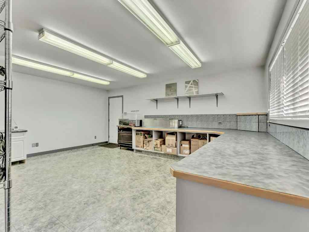 MLS® A2243834 - 525 Illingworth Avenue  in NONE Suffield, Residential