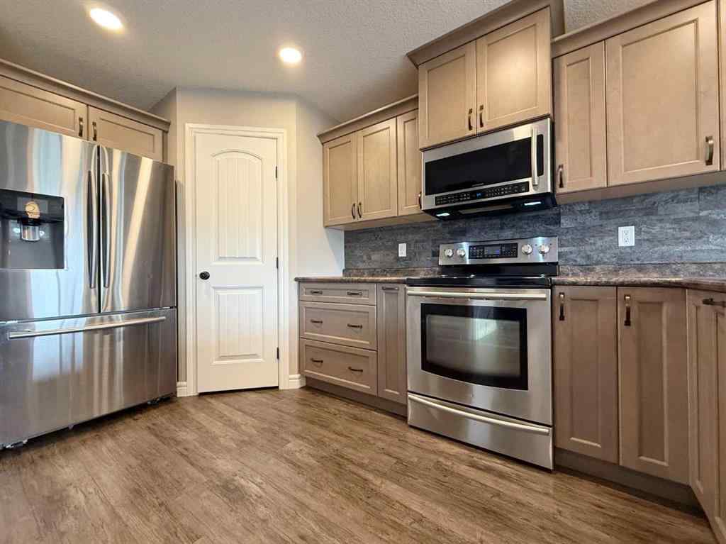 MLS® A2243835 - 2523 6 Avenue  in Wainwright Wainwright, Residential