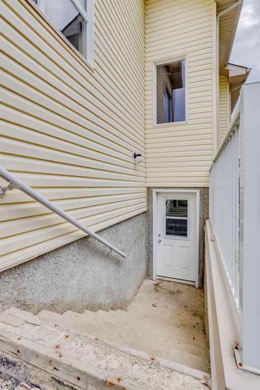 MLS® A2243838 - 449 Walnut Crescent  in Timberlea Fort McMurray, Residential