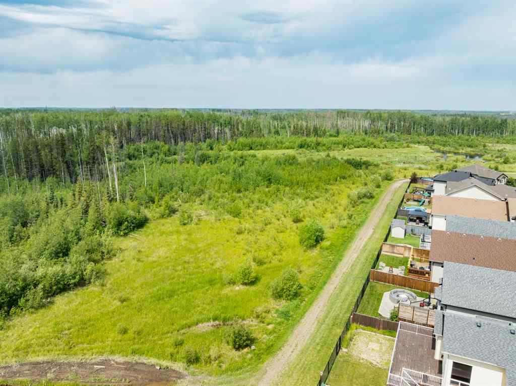 MLS® A2243838 - 449 Walnut Crescent  in Timberlea Fort McMurray, Residential