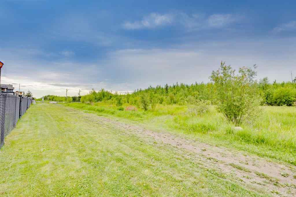 MLS® A2243838 - 449 Walnut Crescent  in Timberlea Fort McMurray, Residential