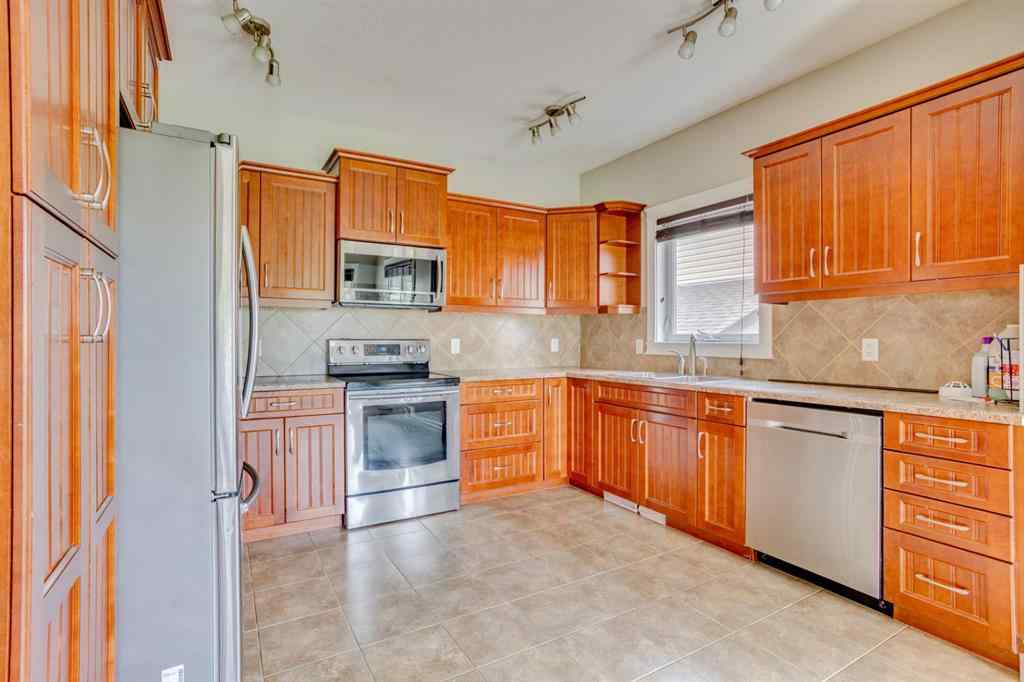MLS® A2243838 - 449 Walnut Crescent  in Timberlea Fort McMurray, Residential