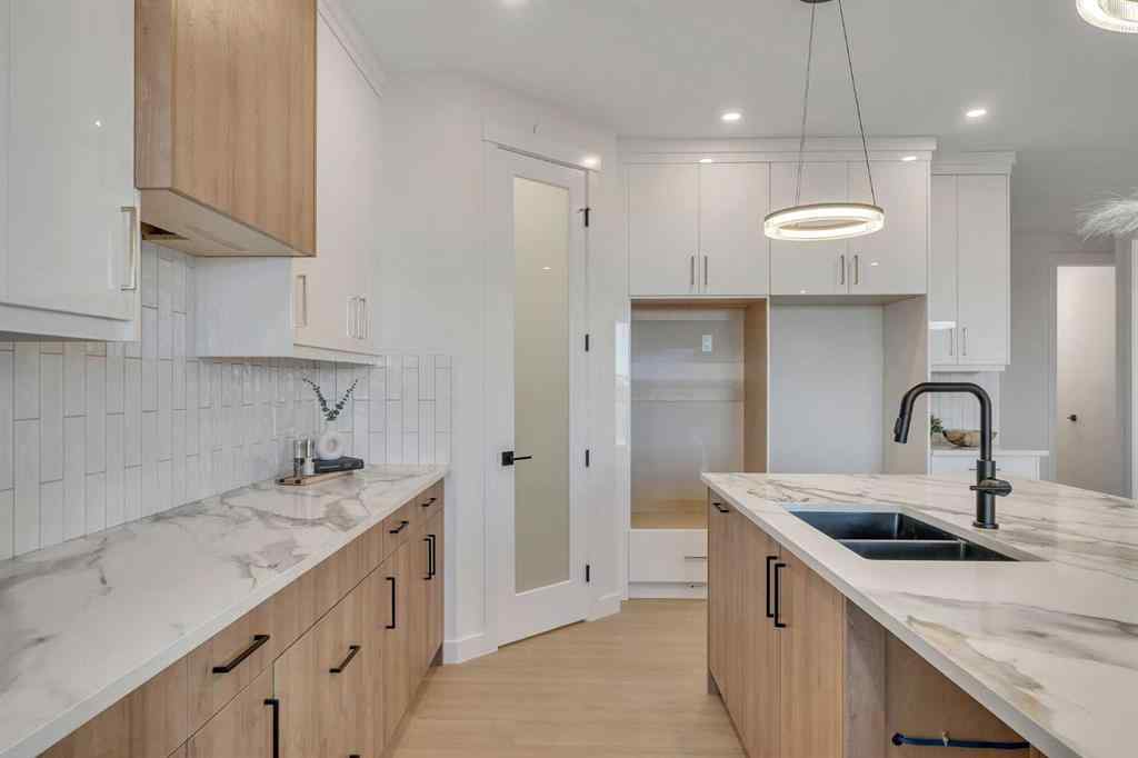 MLS® A2243840 - 569 Muirfield Crescent  in Lakes of Muirfield Lyalta, Residential