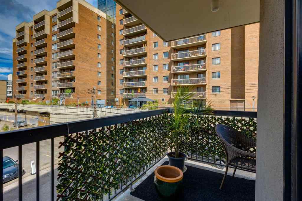 MLS® A2243843 - Unit #303 616 15 Avenue SW in Beltline Calgary, Residential