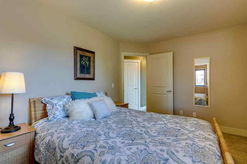 MLS® A2243844 - 446 18 Avenue NE in Winston Heights/Mountview Calgary, Residential