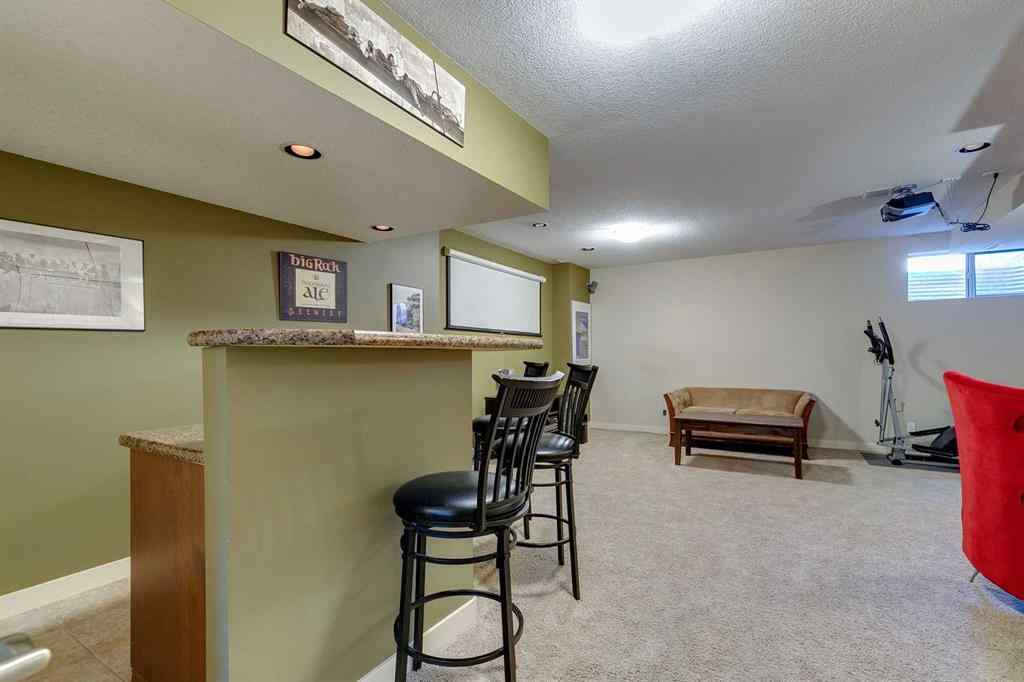 MLS® A2243844 - 446 18 Avenue NE in Winston Heights/Mountview Calgary, Residential