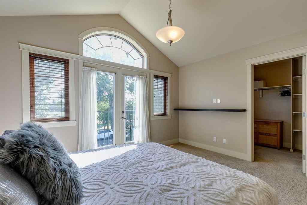 MLS® A2243844 - 446 18 Avenue NE in Winston Heights/Mountview Calgary, Residential