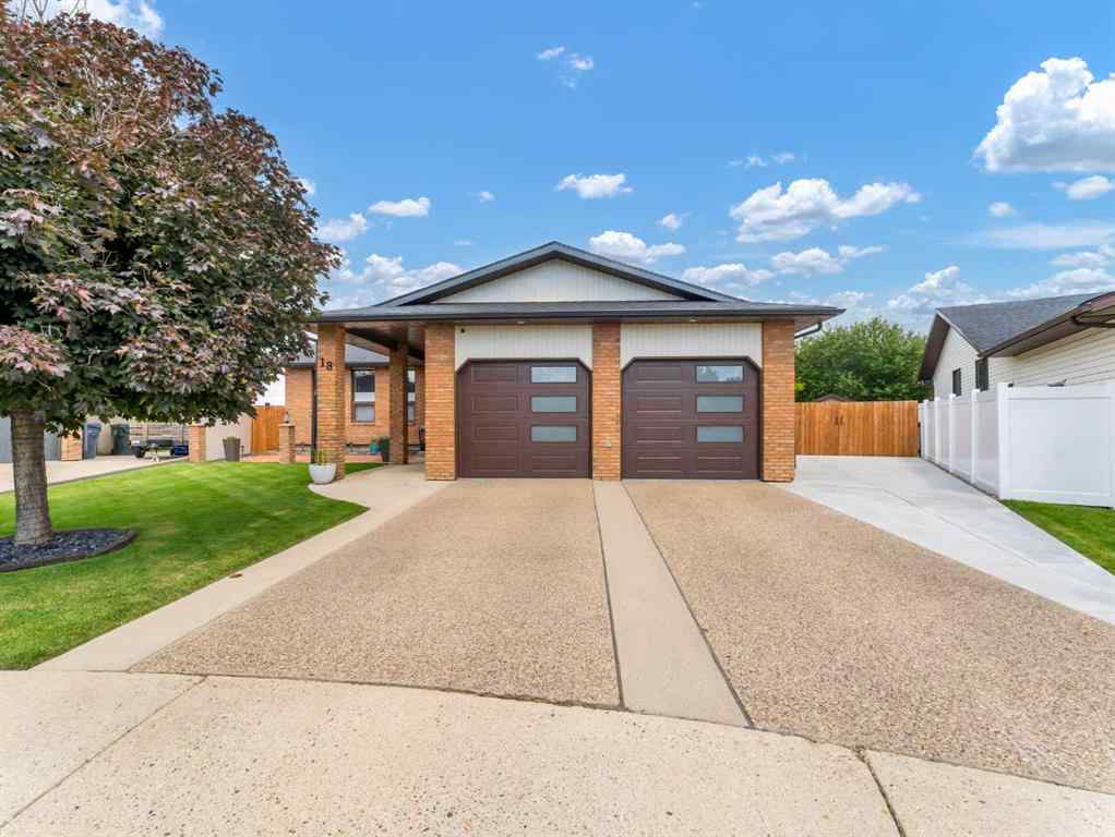 MLS® A2243884 - 18 Cook Court SE in Crestwood-Norwood Medicine Hat, Residential