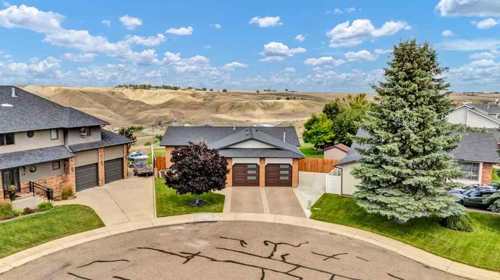MLS® A2243884 - 18 Cook Court SE in Crestwood-Norwood Medicine Hat, Residential