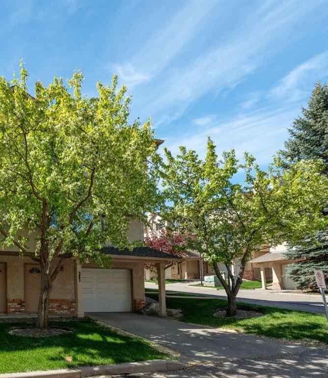 MLS® A2243895 - 243 Christie Park Mews SW in Christie Park Calgary, Residential