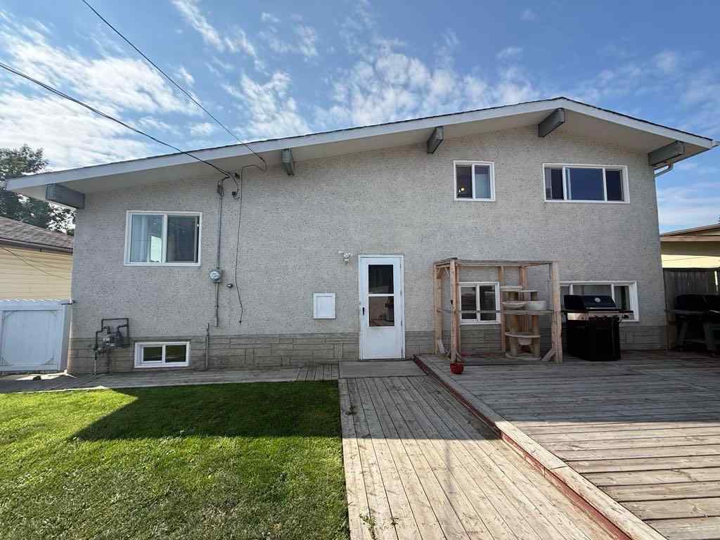 MLS® A2243916 - 4732 54 Avenue  in NONE Whitecourt, Residential