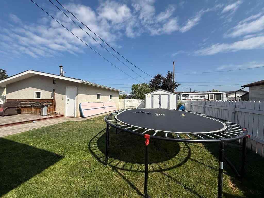 MLS® A2243916 - 4732 54 Avenue  in NONE Whitecourt, Residential