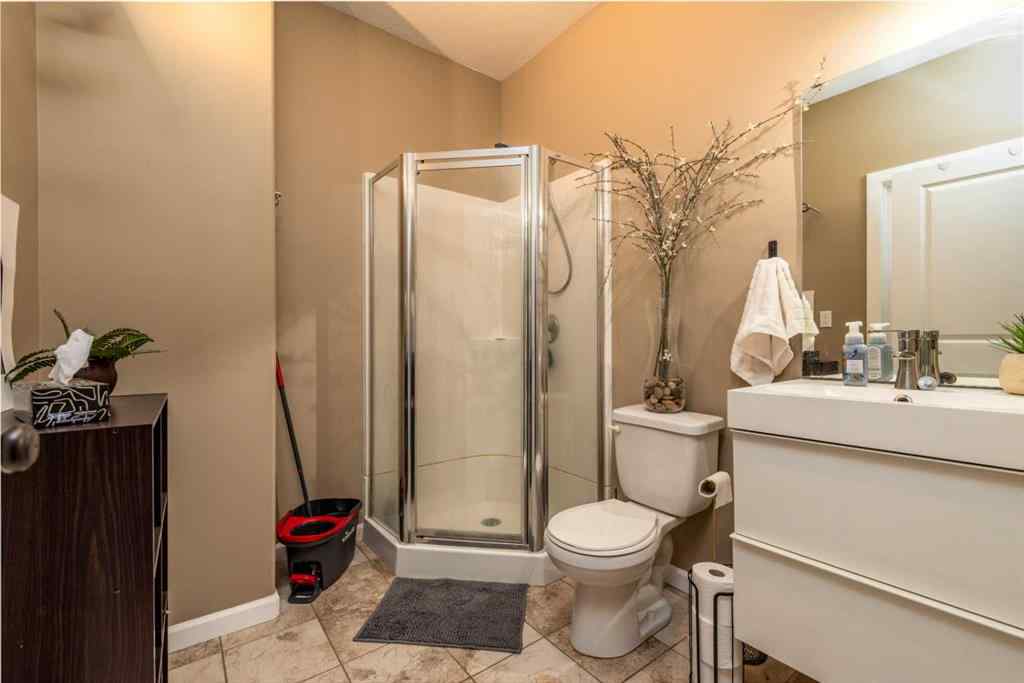 MLS® A2243917 - 7226 29 Street  in Parkview Estates Lloydminster, Residential